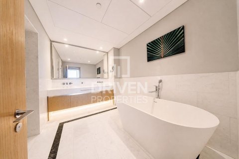 1 bedroom Apartment in The Palm Tower, UAE No. 212168 14