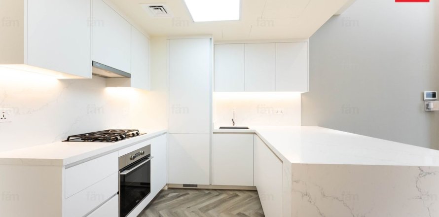 Townhouse de 2 dormitorios en Dubai, UAE No. 205535
