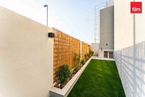 Townhouse de 2 dormitorios en Dubai, UAE No. 205535 5