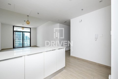 Квартира с 2 спальнями в Dubai Residence Complex, ОАЭ №226109 3