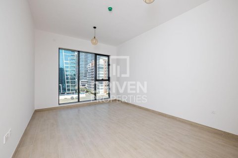 Квартира с 2 спальнями в Dubai Residence Complex, ОАЭ №226109 6