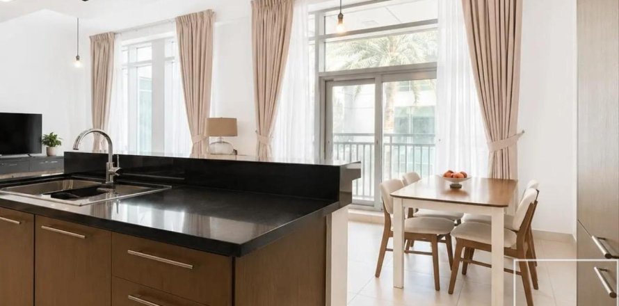 1 bedroom Apartment in The Lofts, UAE No. 214033