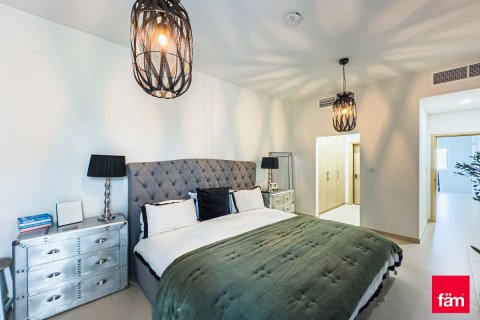 3 bedrooms Villa in Dubai, UAE No. 203122 9