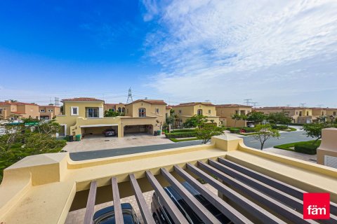 3 bedrooms Villa in Dubai, UAE No. 203122 10