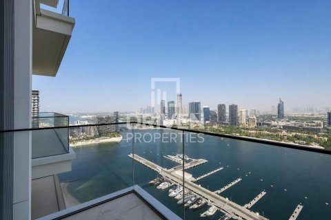 Apartment de 4 dormitorios en EMAAR Beachfront, UAE No. 199951 11