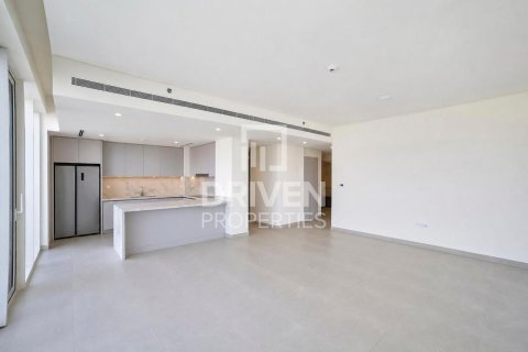 Apartment de 4 dormitorios en EMAAR Beachfront, UAE No. 199951 24
