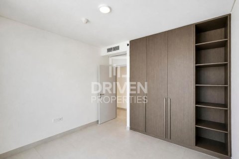 Apartment de 4 dormitorios en EMAAR Beachfront, UAE No. 199951 18
