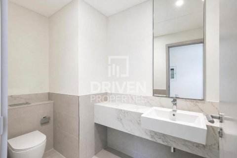 Apartment de 4 dormitorios en EMAAR Beachfront, UAE No. 199951 7