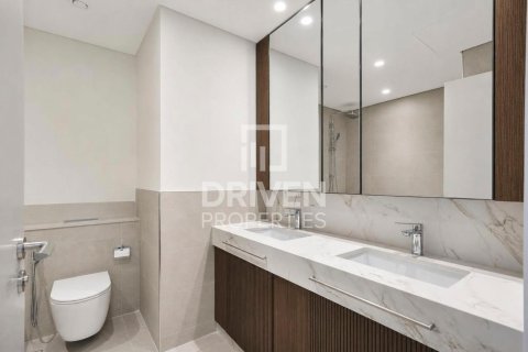 Apartment de 4 dormitorios en EMAAR Beachfront, UAE No. 199951 10