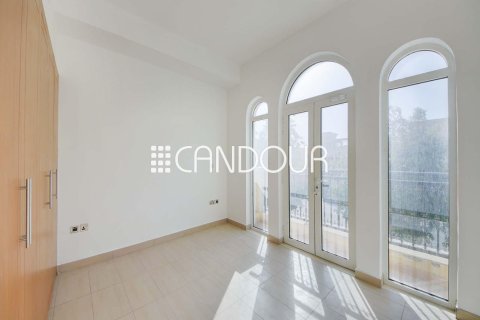 Вилла с 4 спальнями в Legacy Nova Villas, ОАЭ №82748 13