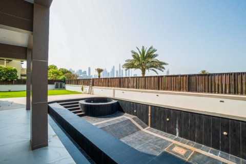 7 bedrooms Villa in Emirates Hills, UAE No. 8609 23
