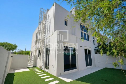 1 bedroom Villa in Arabella Townhouses, UAE No. 218661 30