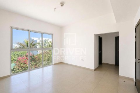 1 bedroom Villa in Arabella Townhouses, UAE No. 218661 11