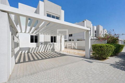1 bedroom Villa in Arabella Townhouses, UAE No. 218661 26