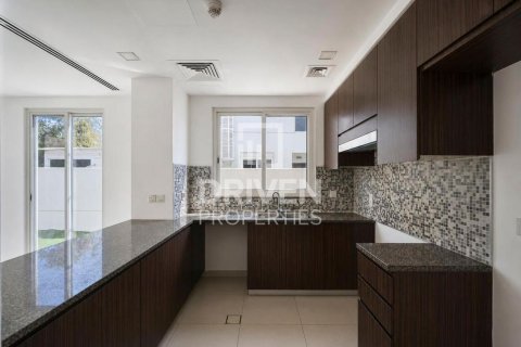 1 bedroom Villa in Arabella Townhouses, UAE No. 218661 19