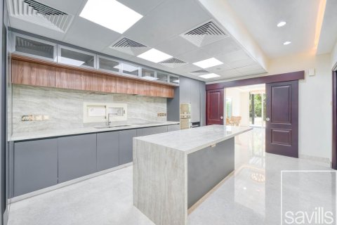 Villa de 5 dormitorios en Meadows, UAE No. 220460 8