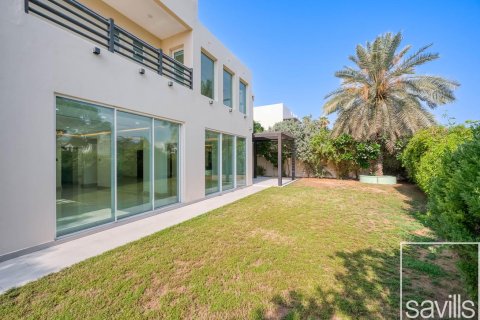 Villa de 5 dormitorios en Meadows, UAE No. 220460 16