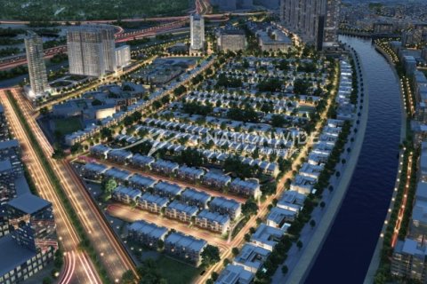Apartment de 2 dormitorios en Dubai, UAE No. 81683 3