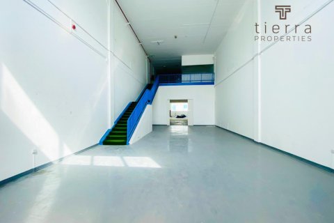 Warehouse de 529.5m² à Al Quoz, UAE No. 22002