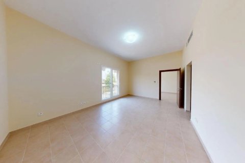 Villa de 4 dormitorios en Dubai Silicon Oasis, UAE No. 221660 11