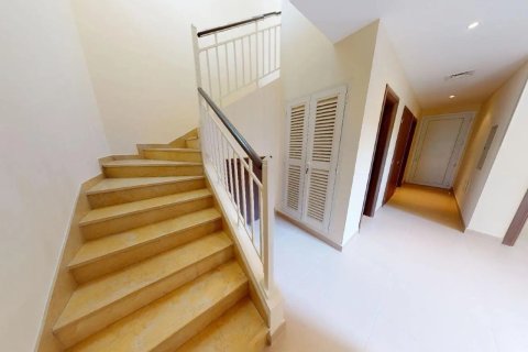 Villa de 4 dormitorios en Dubai Silicon Oasis, UAE No. 221660