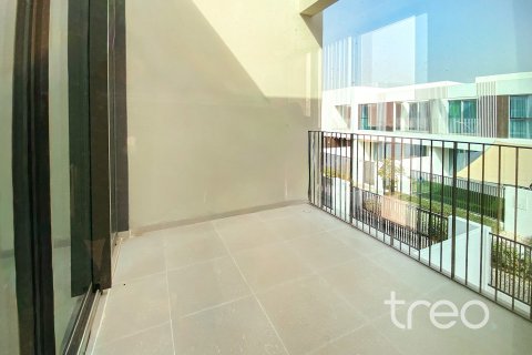 Villa de 4 dormitorios en Nara, UAE No. 174131 8