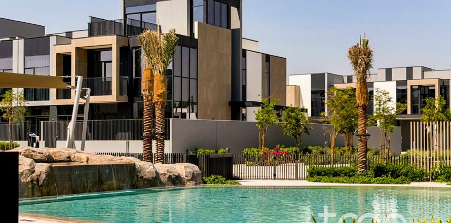 4 bedrooms Villa in Mudon, UAE No. 224984