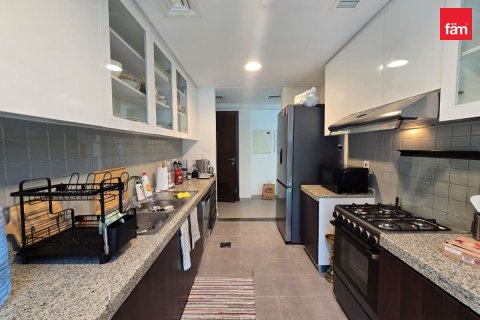 3 bedrooms Townhouse in Dubai, UAE No. 200350 3