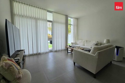 3 bedrooms Townhouse in Dubai, UAE No. 200350 14