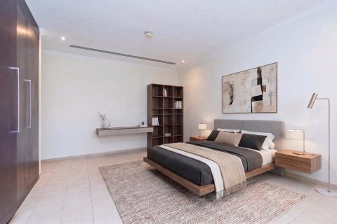Villa de 4 dormitorios en Jumeirah Islands, UAE No. 205780 7