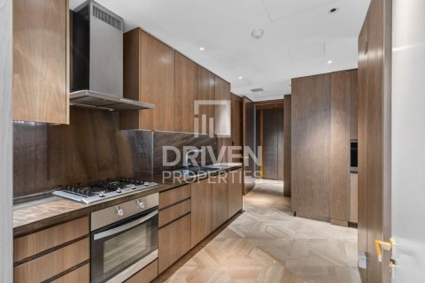 Квартира с 3 спальнями в FIVE Palm Jumeirah, ОАЭ №211707 16