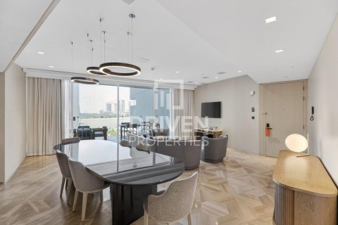 Квартира с 3 спальнями в FIVE Palm Jumeirah, ОАЭ №211707 8