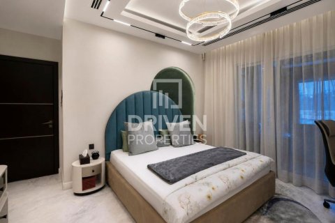 Вилла с 6 спальнями в Jumeirah Park, ОАЭ №221302 17
