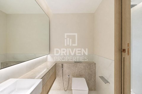 2 bedrooms Apartment in Address Harbour Point, UAE No. 225643 18