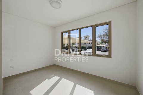 Villa de 4 dormitorios en Jebel Ali, UAE No. 202747 6