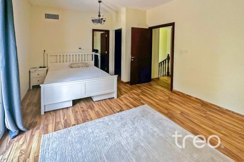 3 bedrooms Villa in Arabian Ranches, UAE No. 220810 9