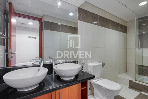 Studio Apartment in Park Towers, UAE No. 211383 9
