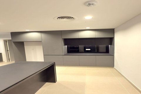 Commercial property de 5 chambres à Tilal City, UAE No. 131055 11