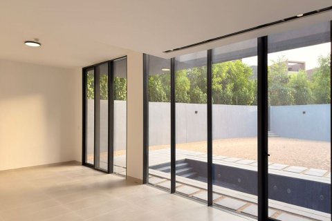 Commercial property de 5 chambres à Tilal City, UAE No. 131055 31