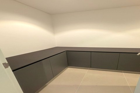 Commercial property de 5 chambres à Tilal City, UAE No. 131055 8
