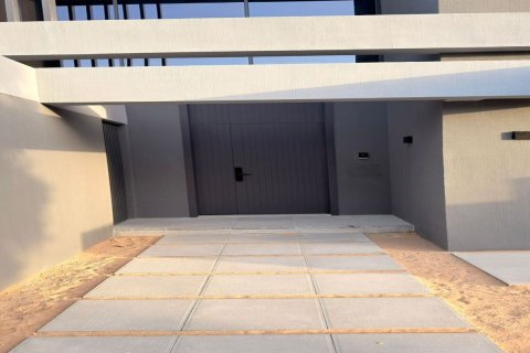 Commercial property de 5 chambres à Tilal City, UAE No. 131055 6