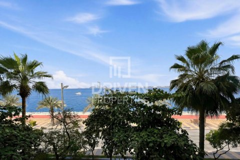 1 bedroom Apartment in The Crescent, UAE No. 211909 12