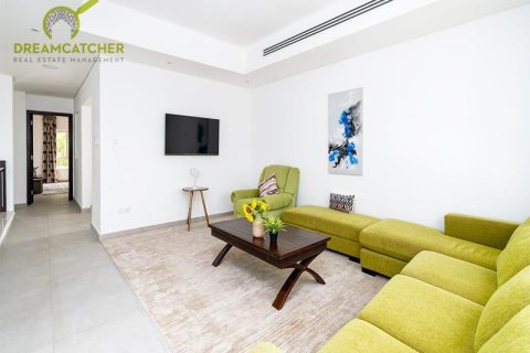 4 bedrooms Villa in Mina Al Arab, UAE No. 20210 10