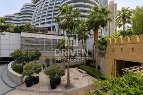 2 غرف نوم شقة في وسط مدينة دبي, الإمارات العربية المتحدة رقم 214643 21