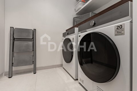 Apartment de 2 dormitorios en Vida Residence, UAE No. 162172 5