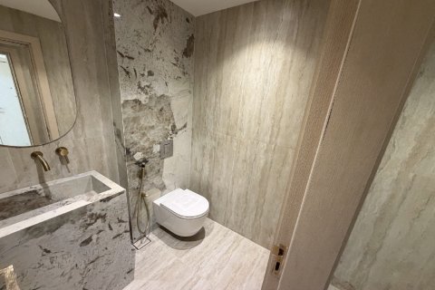 3 bedrooms Apartment in Jumeirah Beach Residence, UAE No. 212999 8