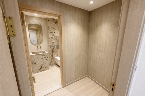 3 bedrooms Apartment in Jumeirah Beach Residence, UAE No. 212999 5