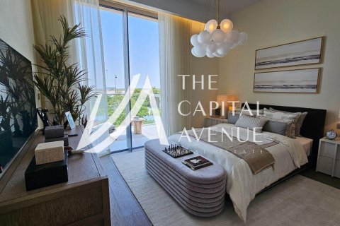 7 bedrooms Villa in Abu Dhabi, UAE No. 223541 5