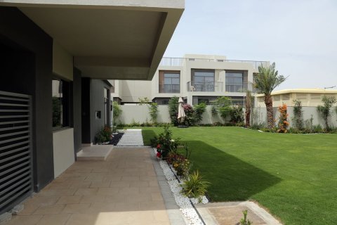 Townhouse de 5 chambres à Dubai South (Dubai World Central), UAE No. 215286 3
