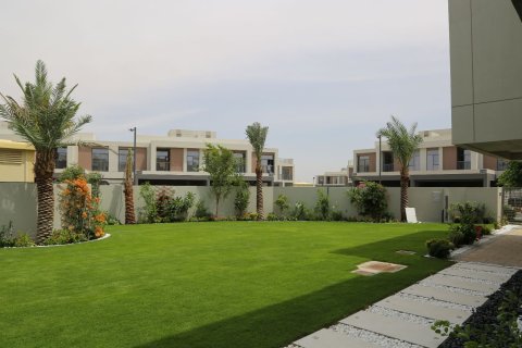Townhouse de 5 chambres à Dubai South (Dubai World Central), UAE No. 215286 5